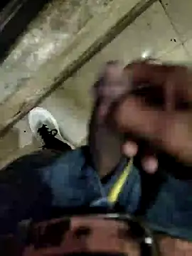 cumshotboy01 online show from 10/24/25, 12:12