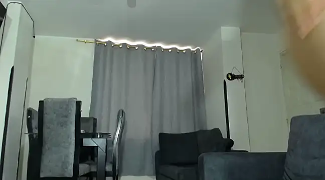 Snapshot of julianamorant chatting on 03/18/25, 06:04 julianamorant online show from 03/18/25, 06:04