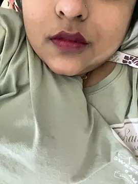 smile pretty online show from 11/25/25, 06:52