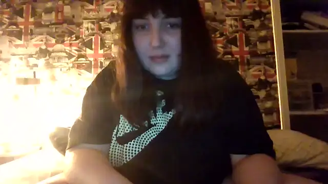 Snapshot of Lynylou chatting on 09/10/25, 07:47 Lynylou online show from 09/10/25, 07:47