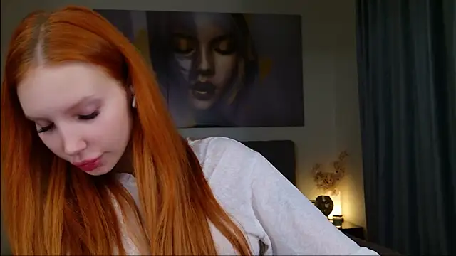 JudyWalkerr online show from 10/31/25, 05:36