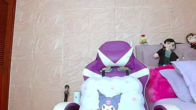 kendallsweet7 online show from 10/07/25, 07:44