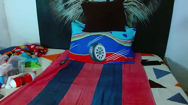 Michaell Myerss  online show from 10/17/25, 11:57