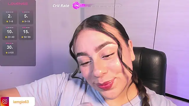 Snapshot of Georgina_1t chatting on 10/11/25, 03:06 Georgina 1t online show from 10/11/25, 03:06