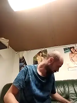 Rejtelmesest online show from 10/23/25, 08:07