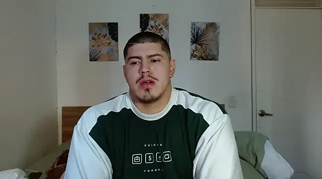 Snapshot of Baltazar_Dupont chatting on 12/19/24, 12:23 Baltazar Dupont online show from 12/19/24, 12:23