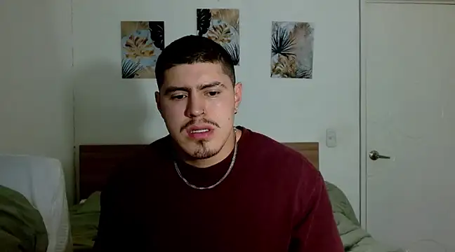 Snapshot of Baltazar_Dupont chatting on 01/02/25, 11:52 Baltazar Dupont online show from 01/02/25, 11:52