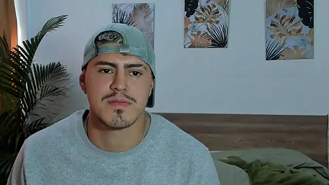 Snapshot of Baltazar_Dupont chatting on 03/19/25, 01:40 Baltazar Dupont online show from 03/19/25, 01:40