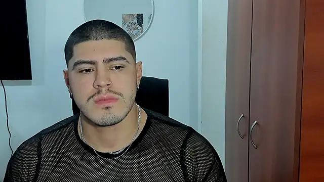 Snapshot of Baltazar_Dupont chatting on 09/17/25, 11:12 Baltazar Dupont online show from 09/17/25, 11:12