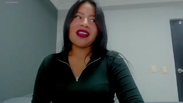 Snapshot of Aria_morgan1 chatting on 01/16/25, 06:48 Aria morgan1 online show from 01/16/25, 06:48