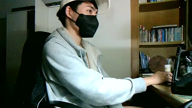 Snapshot of max5388 chatting on 01/22/25, 05:06 max5388 online show from 01/22/25, 05:06