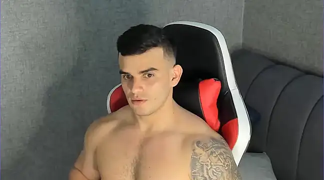 Snapshot of Ricardogo19 chatting on 01/29/25, 11:25 Ricardogo19 online show from 01/29/25, 11:25