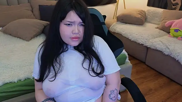 LeyaKan online show from 03/05/25, 11:27