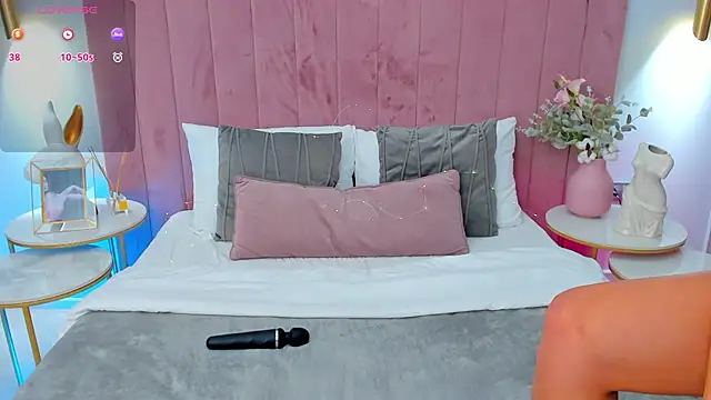 AlishaBel online show from 10/14/25, 05:30