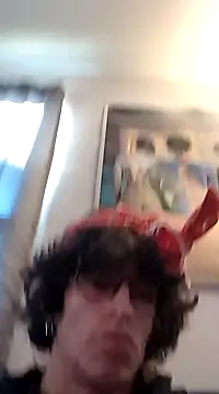gurlnips online show from 01/26/25, 06:48
