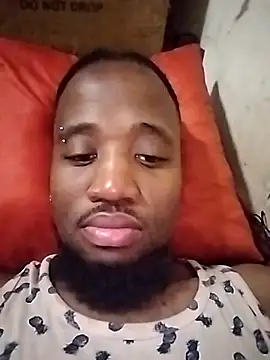 Snapshot of BaseDick chatting on 09/18/25, 05:37 BaseDick online show from 09/18/25, 05:37