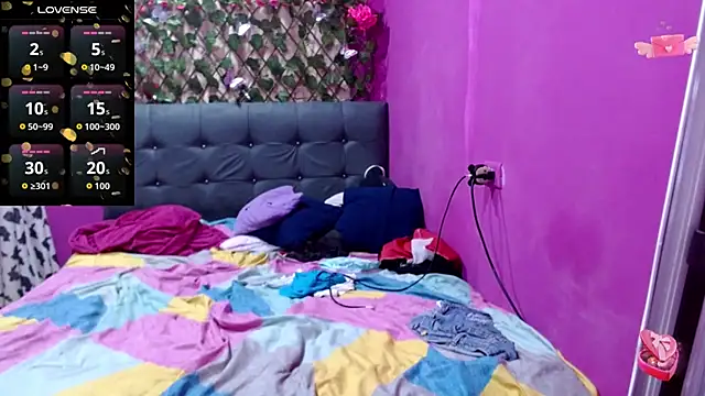 alexa-xxx- online show from 11/14/25, 01:04