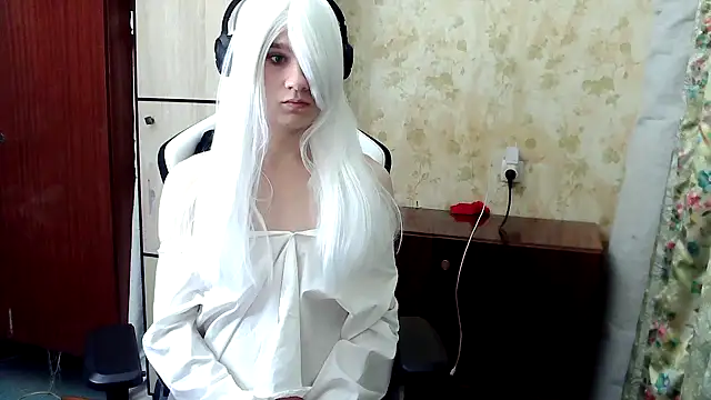 Snapshot of HilmarZ chatting on 10/15/25, 05:13 HilmarZ online show from 10/15/25, 05:13