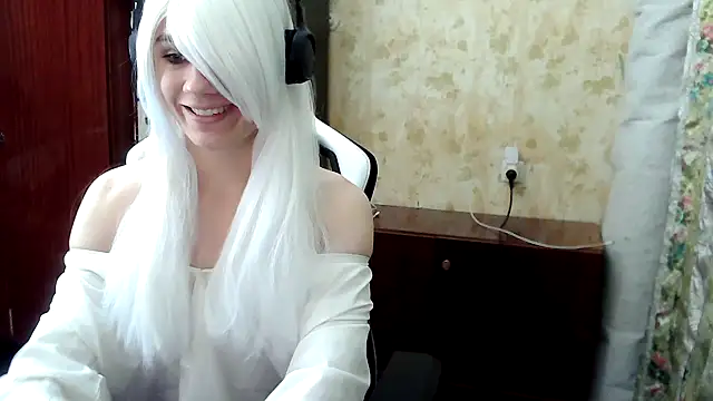 Snapshot of HilmarZ chatting on 10/20/25, 03:56 HilmarZ online show from 10/20/25, 03:56