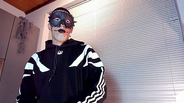 DrakeNeumann online show from 10/11/25, 03:50