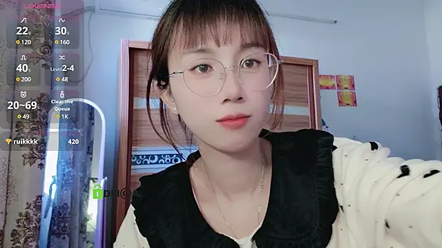 Snapshot of Lili_666 chatting on 01/10/25, 07:46 Lili 666 online show from 01/10/25, 07:46