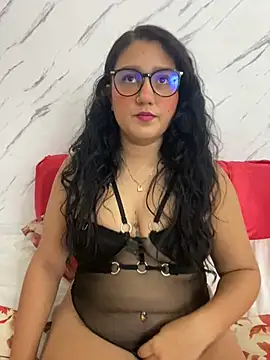 Snapshot of saray_gomez22 chatting on 03/19/25, 03:09 saray gomez22 online show from 03/19/25, 03:09