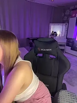 Snapshot of Lexi_noah chatting on 11/05/25, 09:48 Lexi noah online show from 11/05/25, 09:48