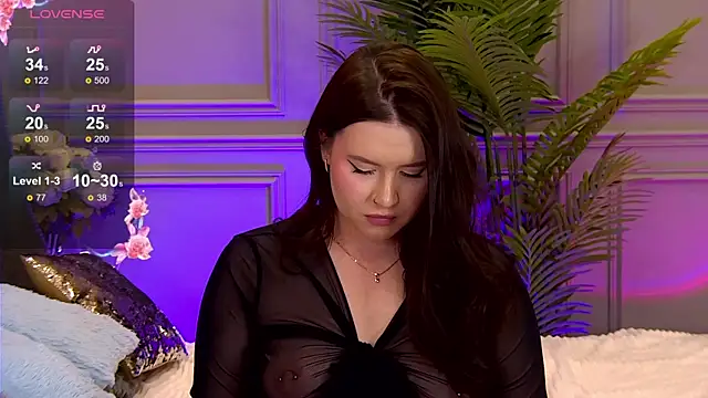 TrishaWinslet online show from 02/21/25, 07:23