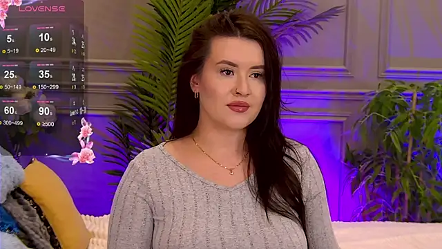 TrishaWinslet online show from 02/28/25, 07:05