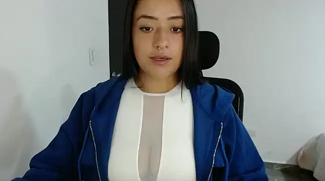Snapshot of jjulietha95 chatting on 01/28/25, 12:57 jjulietha95 online show from 01/28/25, 12:57