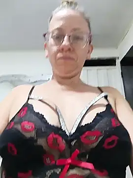 Snapshot of miss_hanna07 chatting on 10/20/25, 08:48 miss hanna07 online show from 10/20/25, 08:48