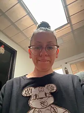 Snapshot of miss_hanna07 chatting on 11/02/25, 04:09 miss hanna07 online show from 11/02/25, 04:09