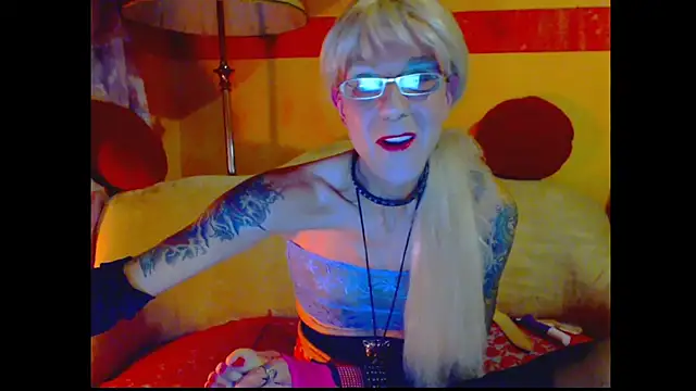 cuxladyboy online show from 12/09/24, 07:50