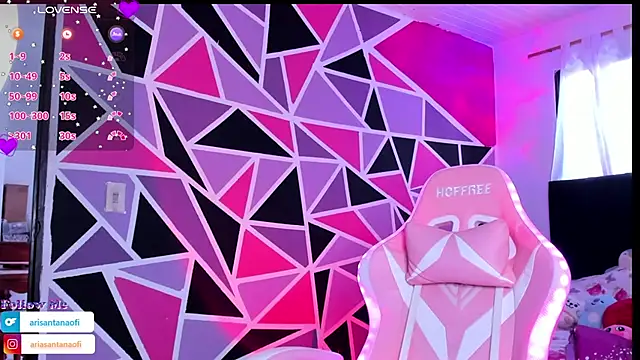 arisantana online show from 11/22/25, 09:36