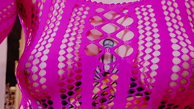 Snapshot of MissyRoulette chatting on 01/23/25, 10:22 MissyRoulette online show from 01/23/25, 10:22