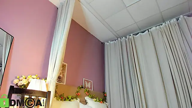 Dearly Emily online show from 11/17/25, 05:30