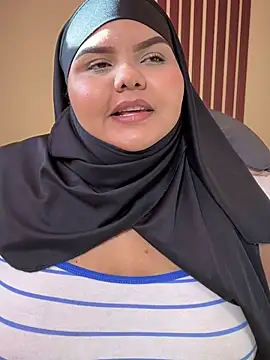 Snapshot of _Shara_Handal_ chatting on 01/09/25, 12:52 Shara Handal online show from 01/09/25, 12:52