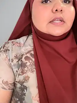 Snapshot of _Shara_Handal_ chatting on 01/31/25, 06:14 Shara Handal online show from 01/31/25, 06:14