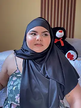 Snapshot of _Shara_Handal_ chatting on 02/14/25, 03:26 Shara Handal online show from 02/14/25, 03:26