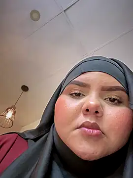 Snapshot of _Shara_Handal_ chatting on 09/16/25, 09:54 Shara Handal online show from 09/16/25, 09:54
