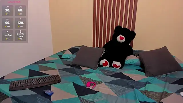  Shara Handal  online show from 10/19/25, 07:42