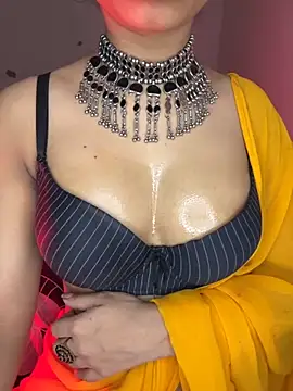 Hot-sexy222 online show from 11/09/25, 01:04