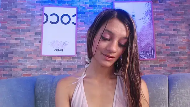 Snapshot of Laurita_b chatting on 01/26/25, 01:52 Laurita b online show from 01/26/25, 01:52