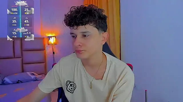 Nathan Bluee online show from 02/22/25, 03:03