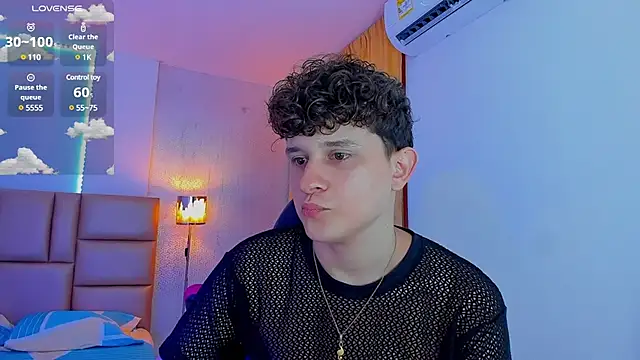 Nathan Bluee online show from 03/17/25, 02:12