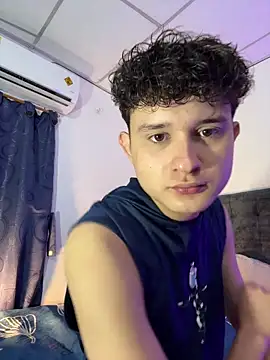 Nathan Bluee online show from 11/12/25, 03:34