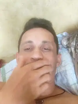 Snapshot of dotado20robson chatting on 11/18/25, 03:16 dotado20robson online show from 11/18/25, 03:16