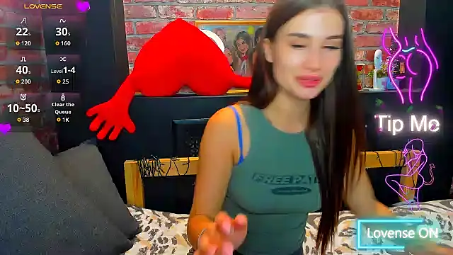 UrJoyy online show from 10/19/25, 02:18