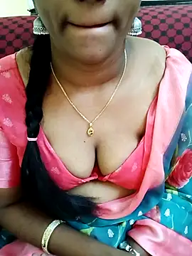 Snapshot of anisha91 chatting on 02/21/25, 03:34 anisha91 online show from 02/21/25, 03:34