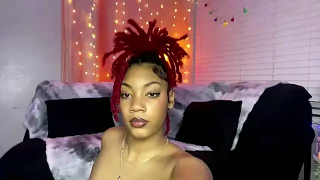 Snapshot of SheSoNastyy_21 chatting on 12/12/24, 06:47 SheSoNastyy 21 online show from 12/12/24, 06:47
